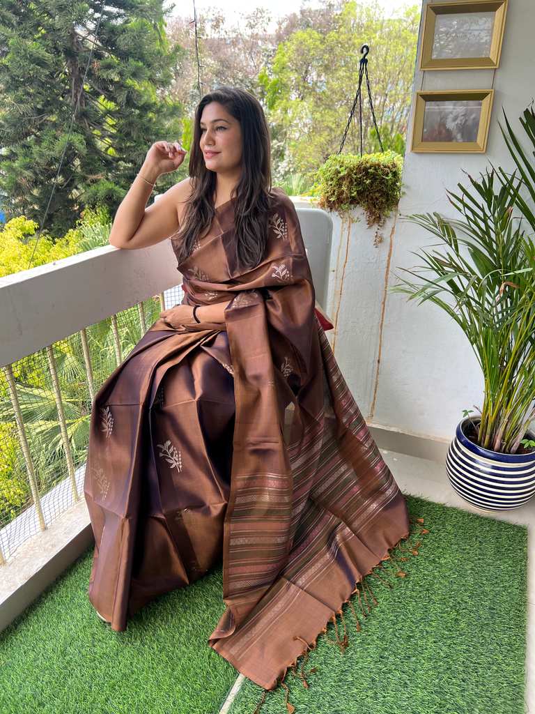 Pure soft kanchiwaram silk with tested zari.